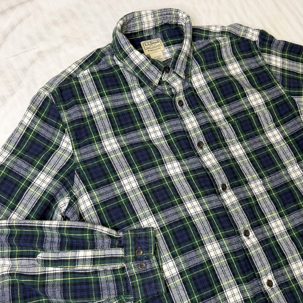 LL Bean Slightly Fitted Flannel Shirt Mens Large Navy Green Plaid 298167